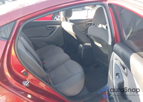 2016 Hyundai Elantra Se z USA, uszkodzony, nr VIN 5NPDH4AE2GH734373